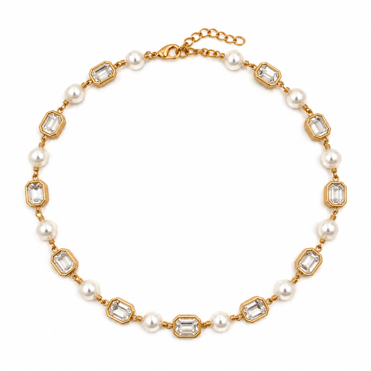 LOLA NECKLACE