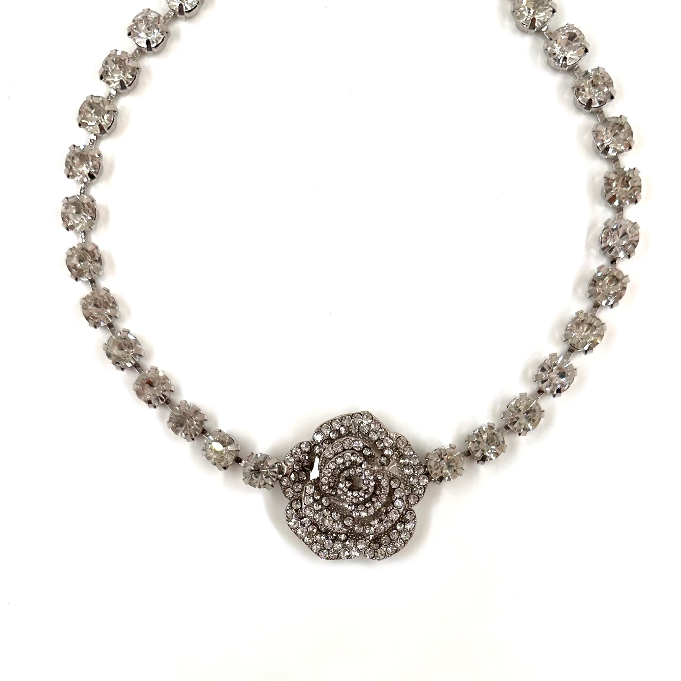 PERLA NECKLACE