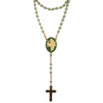 NIVES NECKLACE