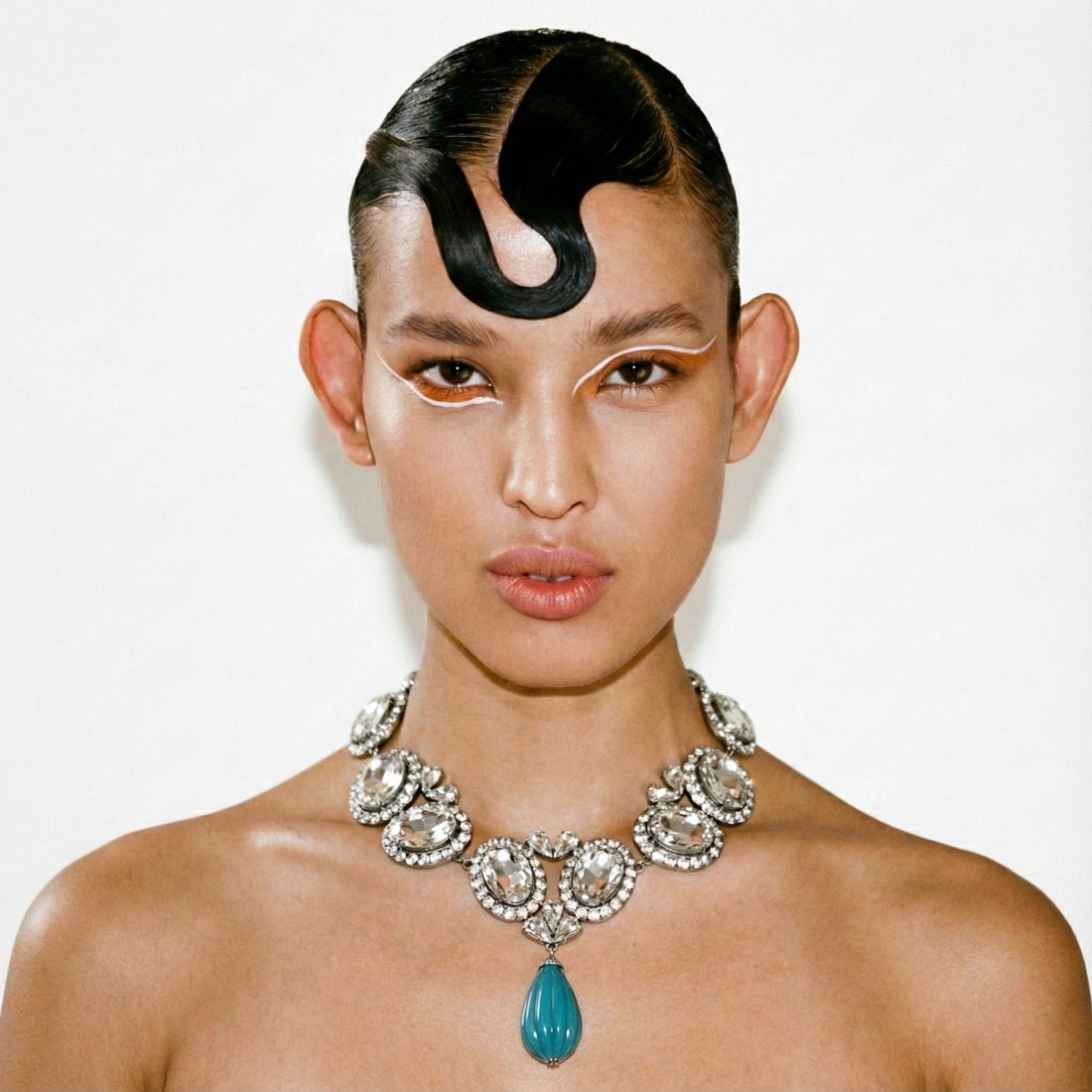 JASMIN NECKLACE