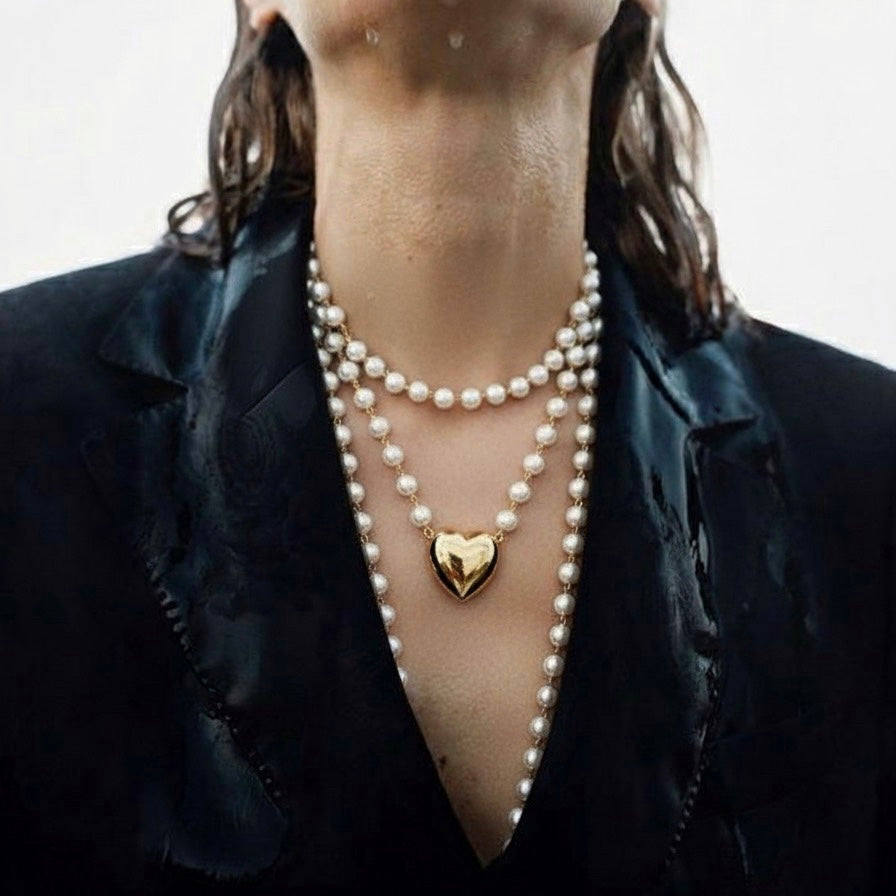 LILY NECKLACE