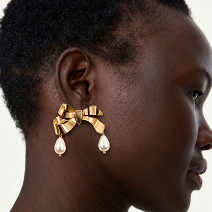 ZOE EARRING