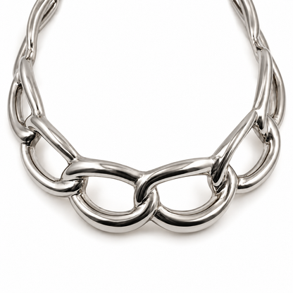 SARA NECKLACE