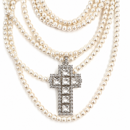 DINA NECKLACE