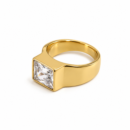 AGATA RING